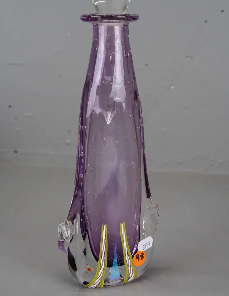 Peter Viesnik 2004 -- glass bottle with glass stopper, signed H-270 W-100 Image 1++