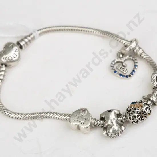 Pandora bracelet with charms (monkey/3 types of hearts)