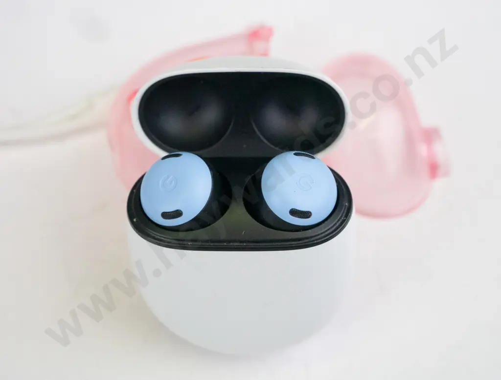 Google earbuds in pink clear case Image 1++