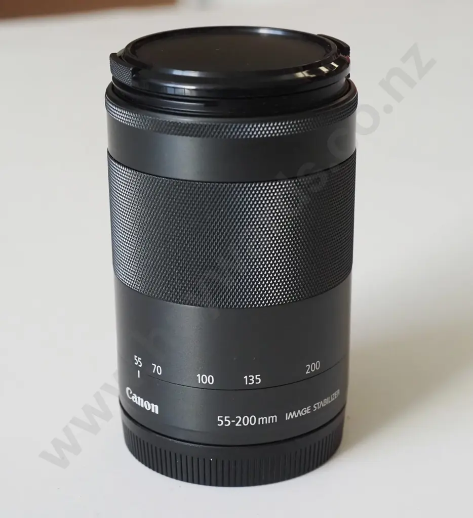 Canon camera lens - 55-200mm lens Image 1++