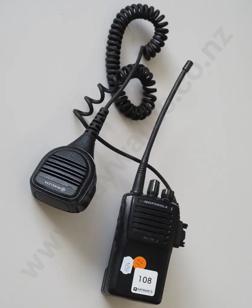 Motorolla hand held VHF Radio Image 1++