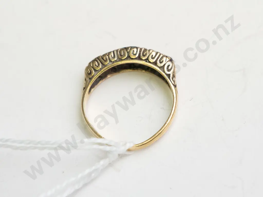 gold ring with cz stones & garnets Image 1++