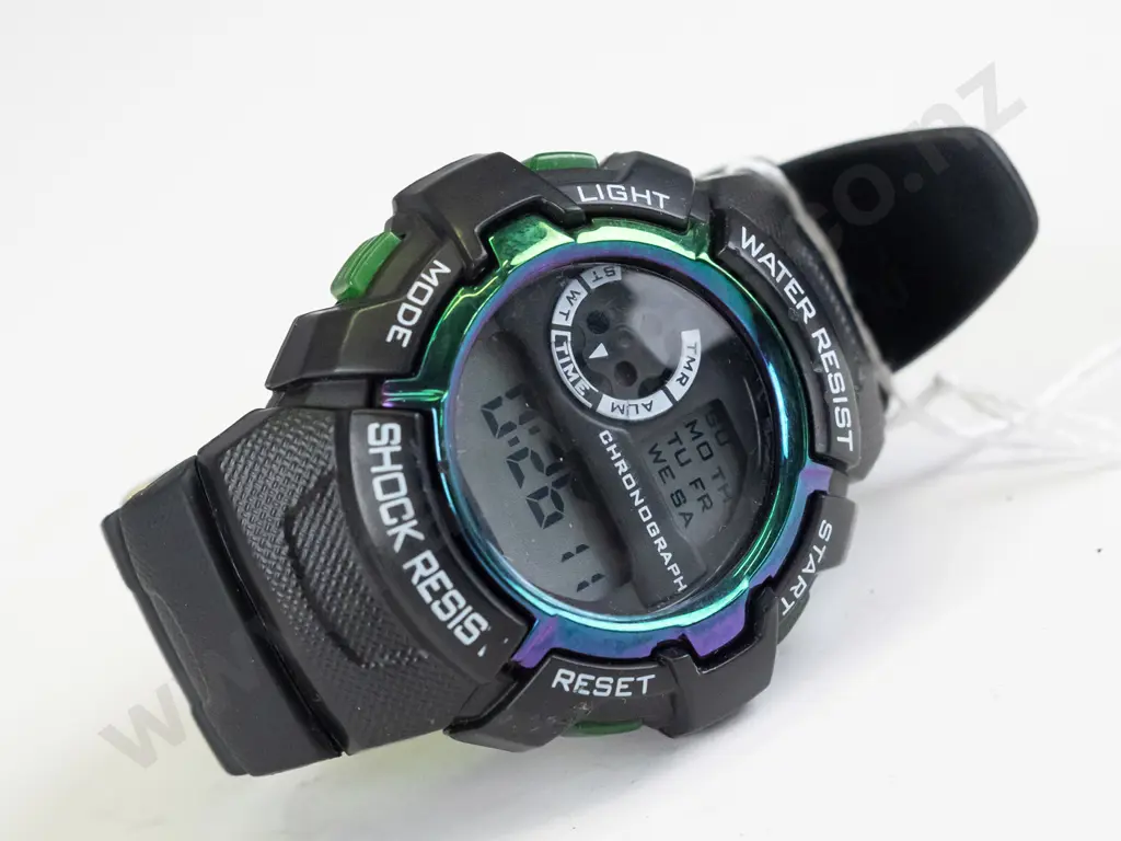 Digital shock resistant watch Image 1++