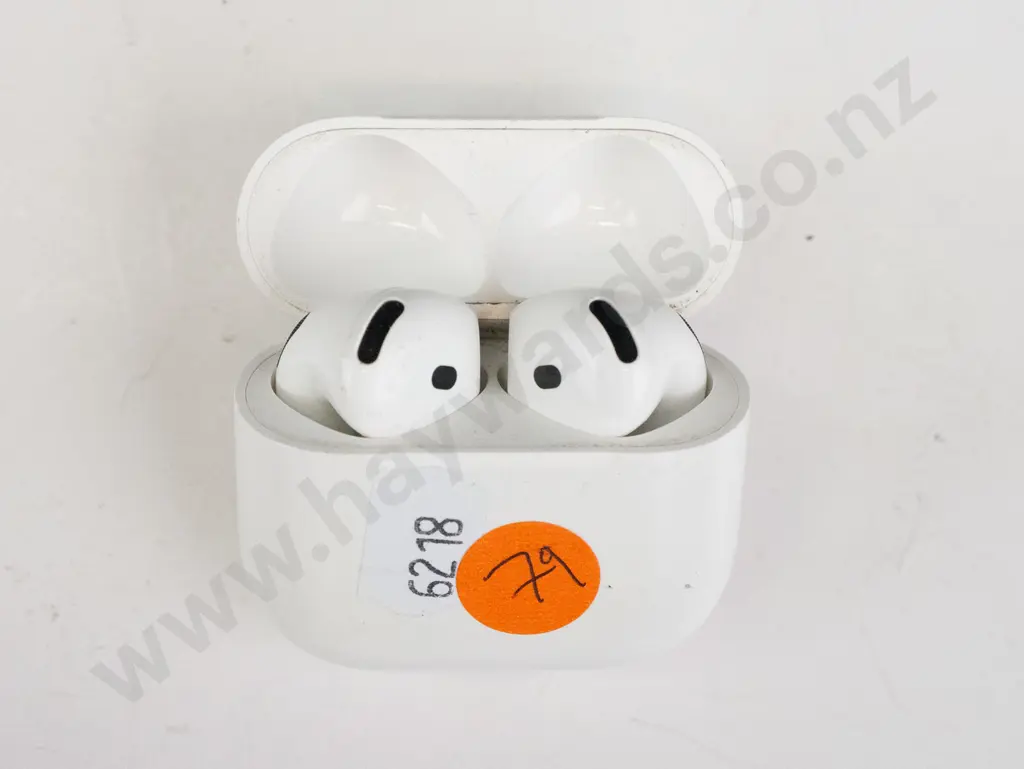Apple airpods in white charging case Image 1++