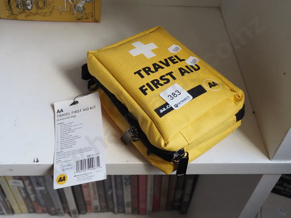 travel first aid kit Image 1++