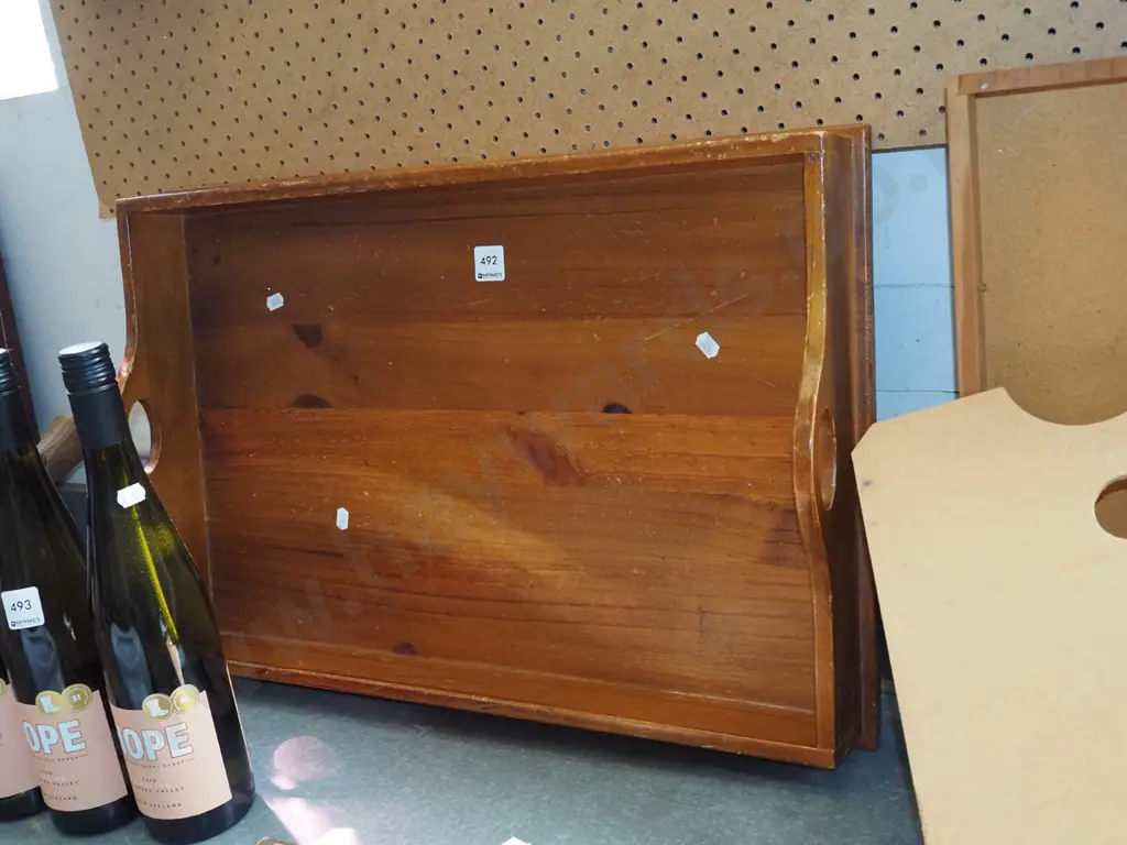 pine tray Image 1++
