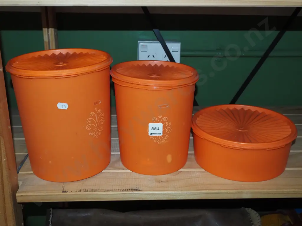 3x orange retro Tupperware lidded canisters Image 1++