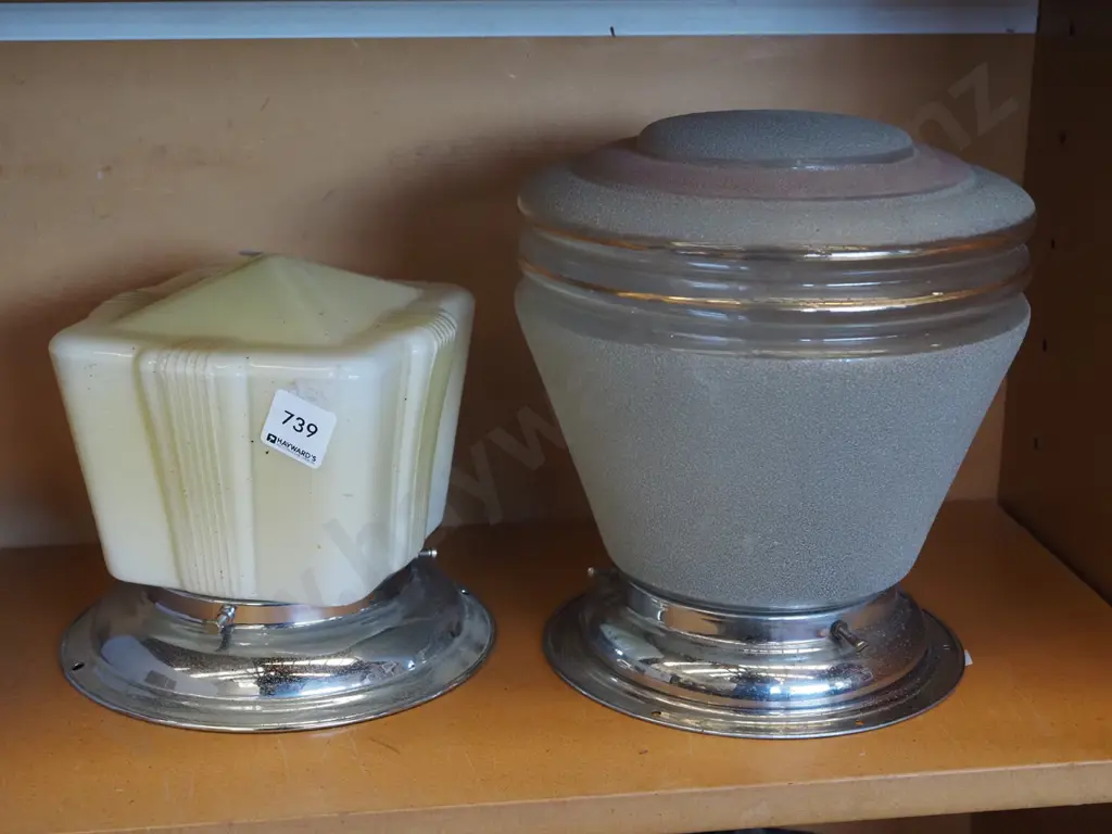 2x deco light shades Image 1++