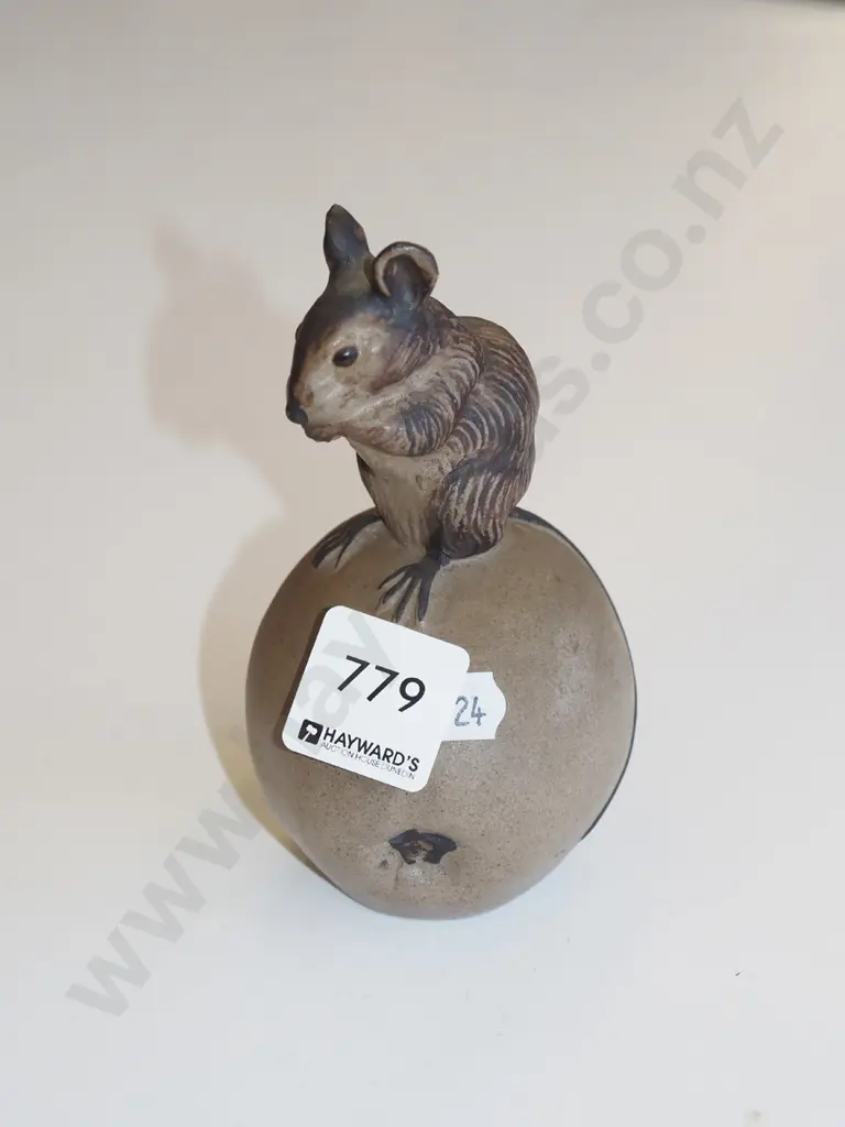 pottery sculpture - mouse on apple  Image 1++
