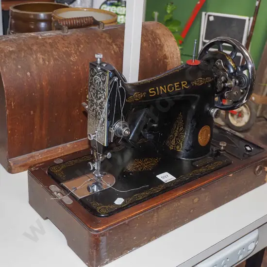 Singer table top sewing machine