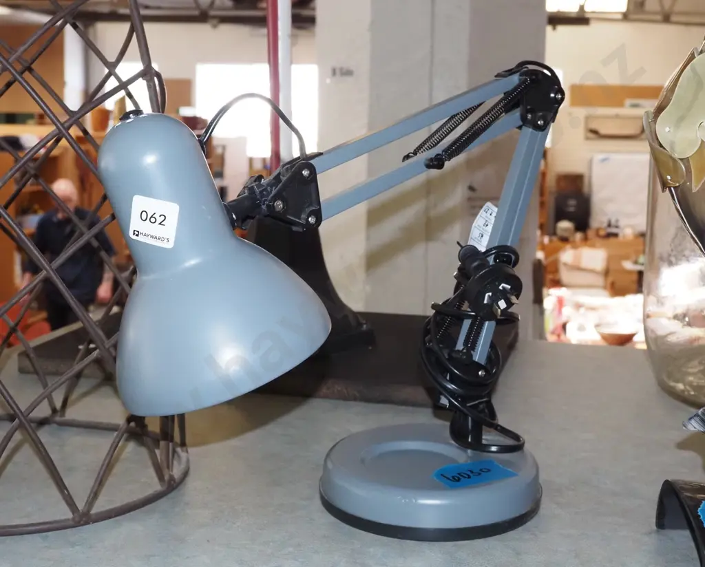anglepoise desk lamp Image 1++