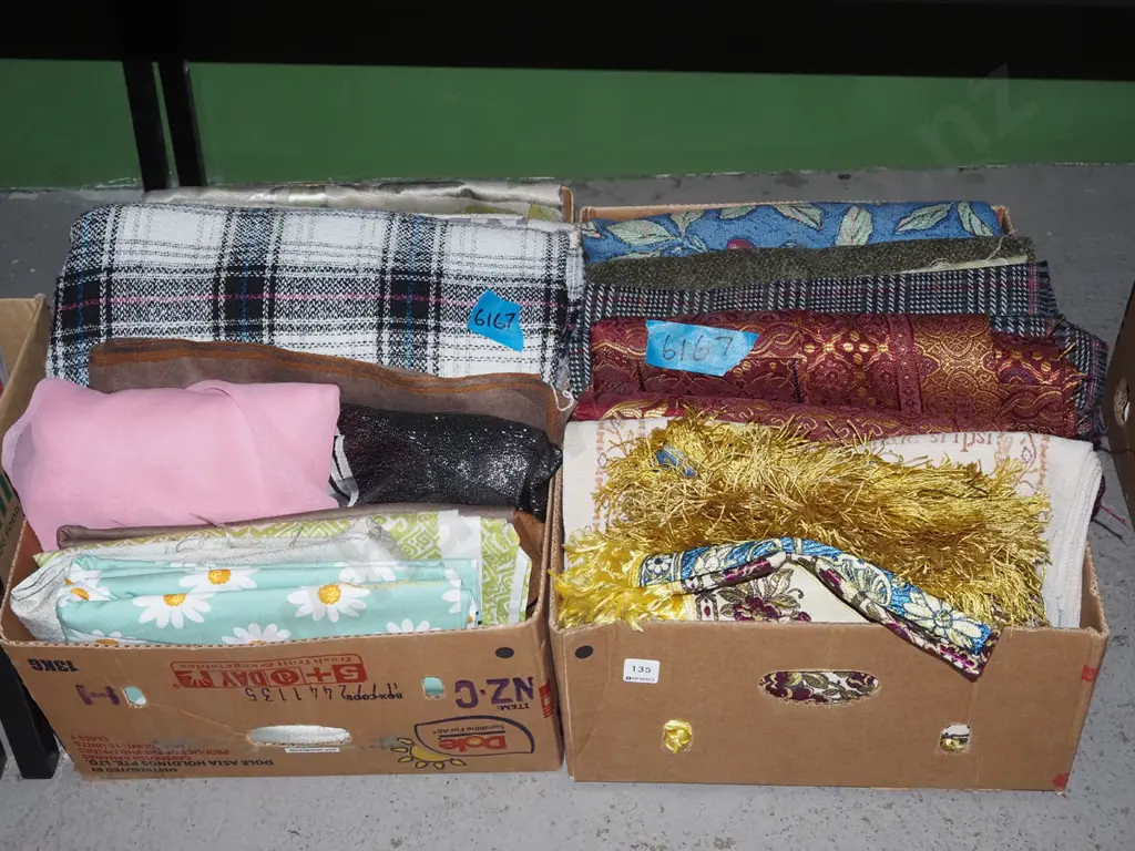 2x boxes of fabric pieces - black dots Image 1++