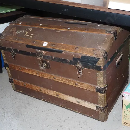 wooden roll top traveller's trunk H530 W755