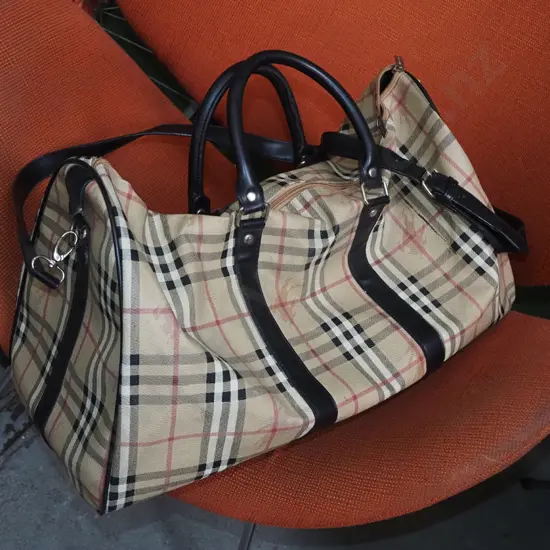 vinyl holdall