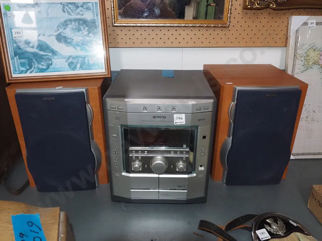 Philips MZ/7stereo system - no remote Image 1++