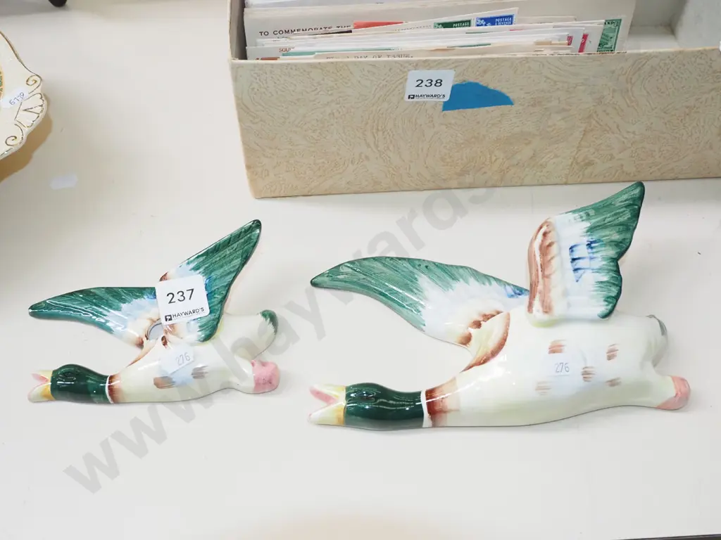 pair of wall mounted duck pocket vases Largest L-200 Image 1++