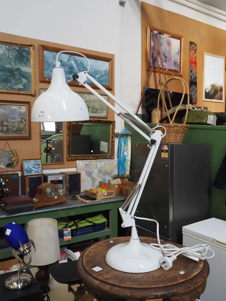 desk top anglepoise lamp H670 Image 1++