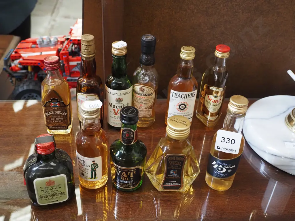 various whisky spirit miniatures Image 1++