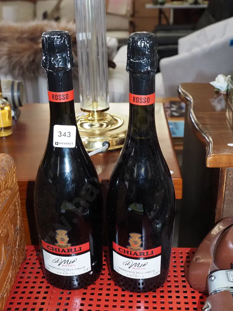 2x bottles of wine;  sparkling red Italian wine Image 1++