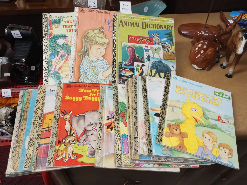 stack of Golden books Image 1++