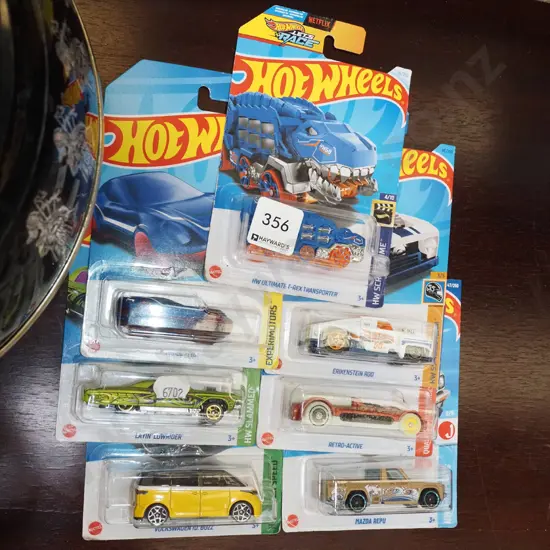 7x as new carded Hotwheels vehicles