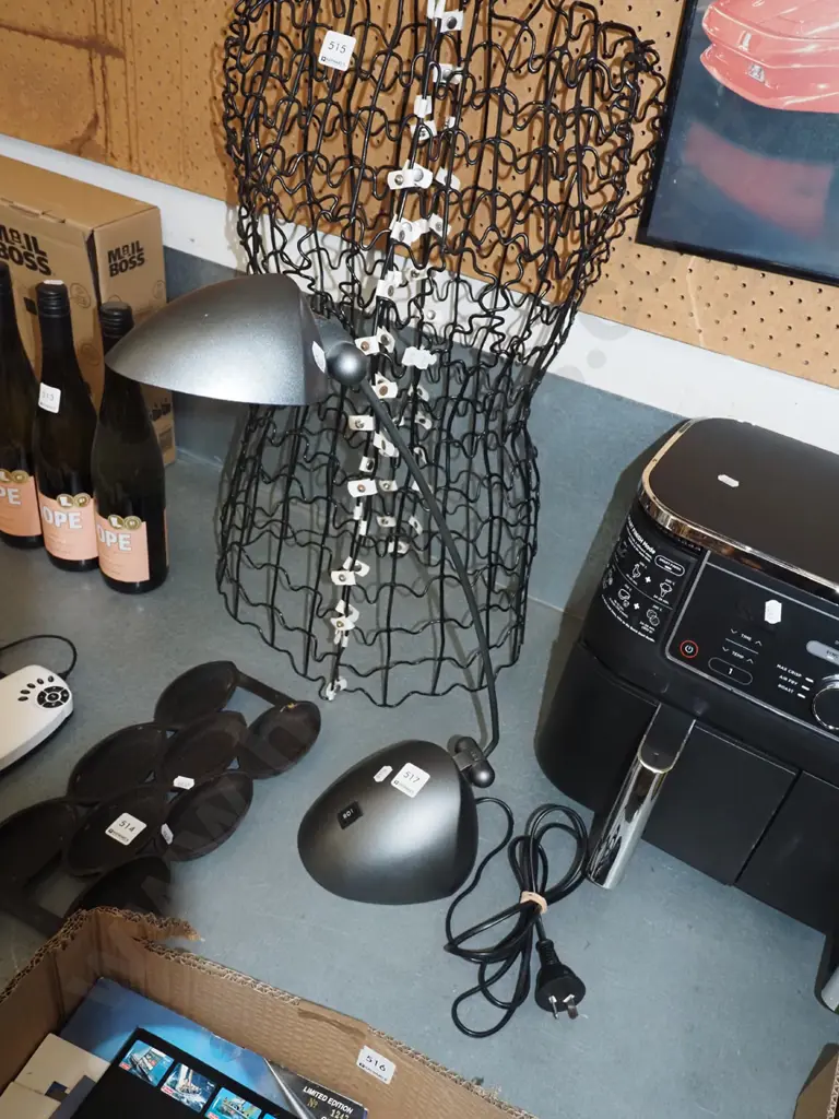 halogen desk lamp Image 1++