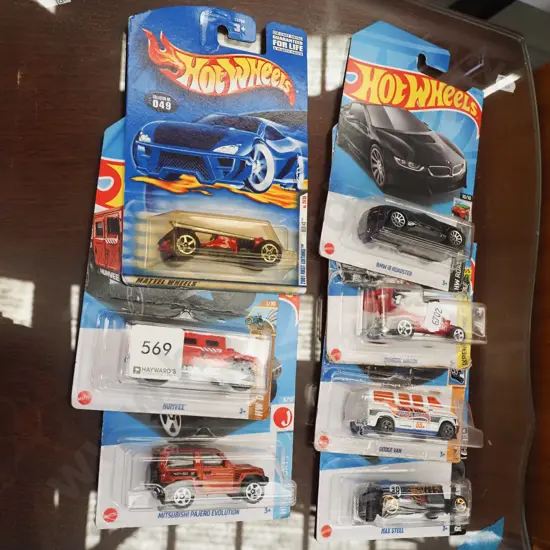 7x as new carded Hotwheels vehicles