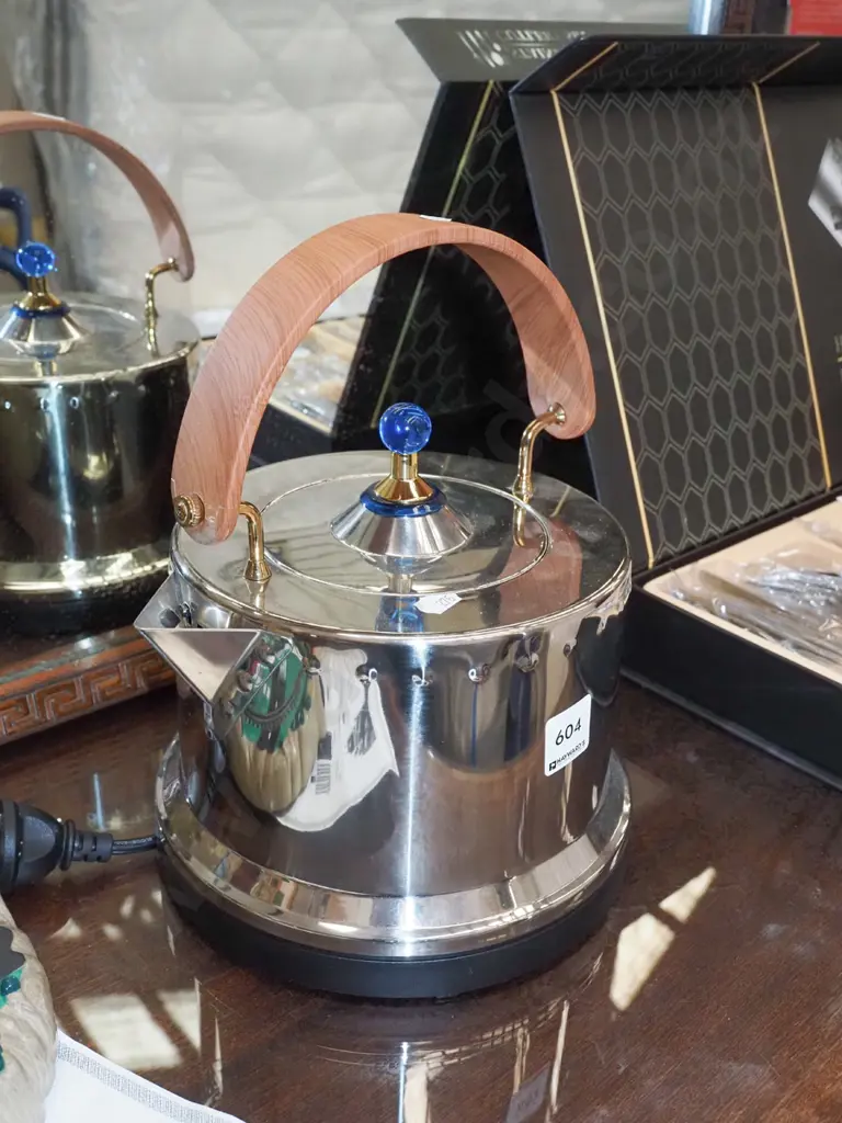 Bodum post modern kettle Image 1++