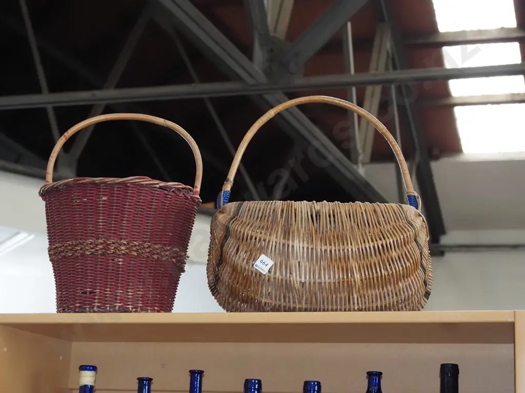 2x cane baskets Image 1++