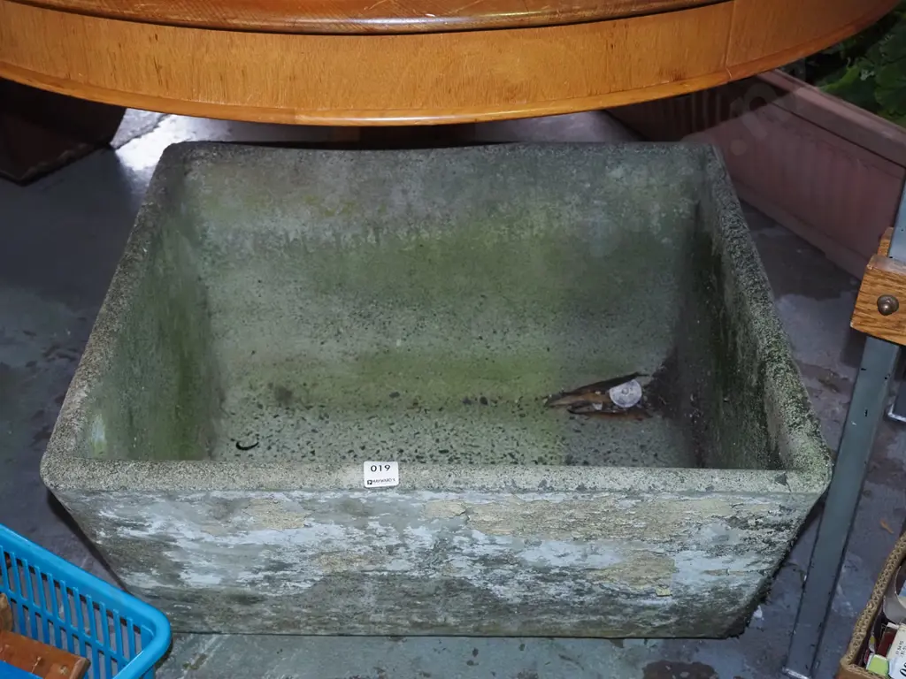 vintage concrete laundry sink H350 W600 Image 1++