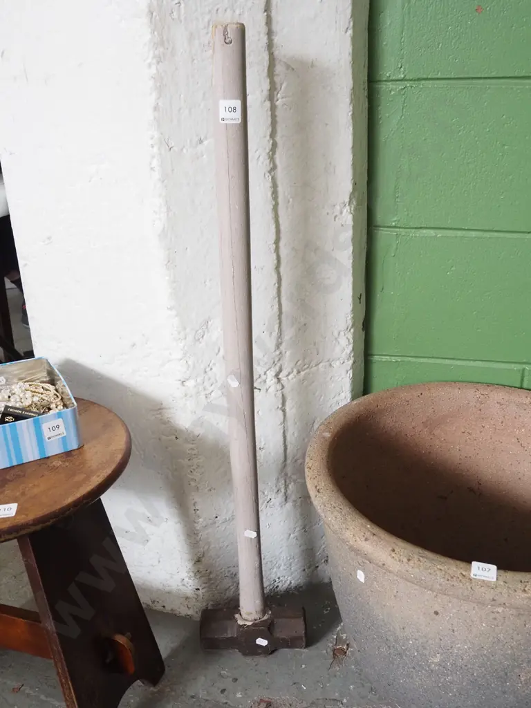 sledge hammer Image 1++