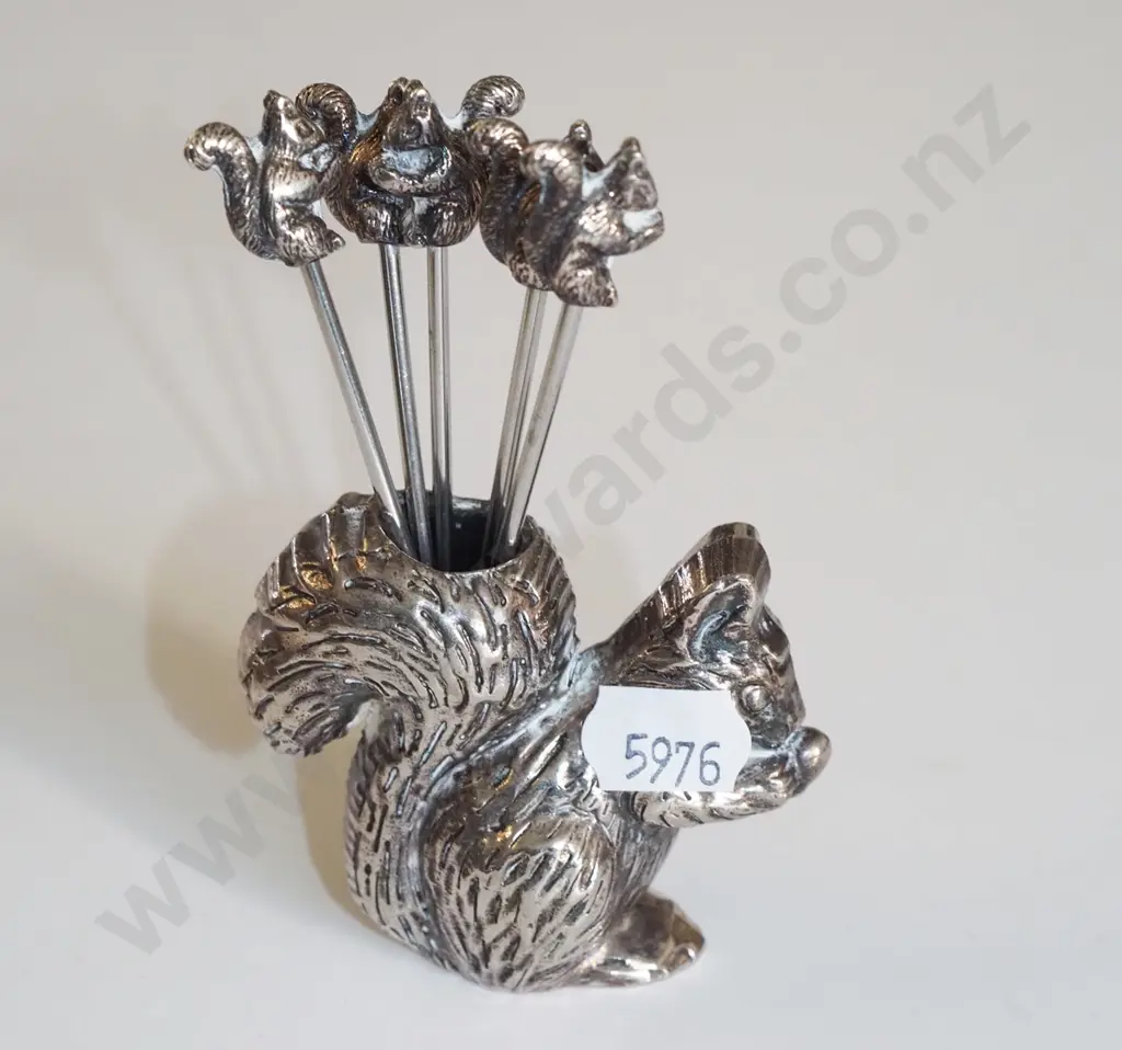 squirrel themed fork set Image 1++