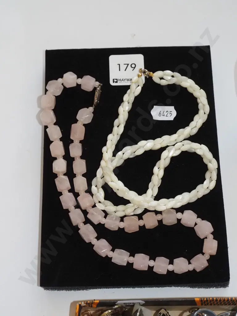 2x pink and cream stone necklaces Image 1++