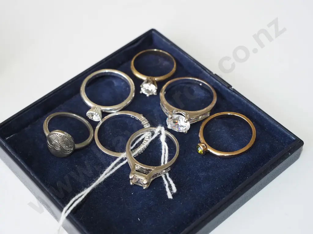 tray of dress rings Image 1++