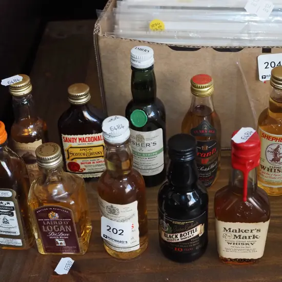 whisky spirit miniatures