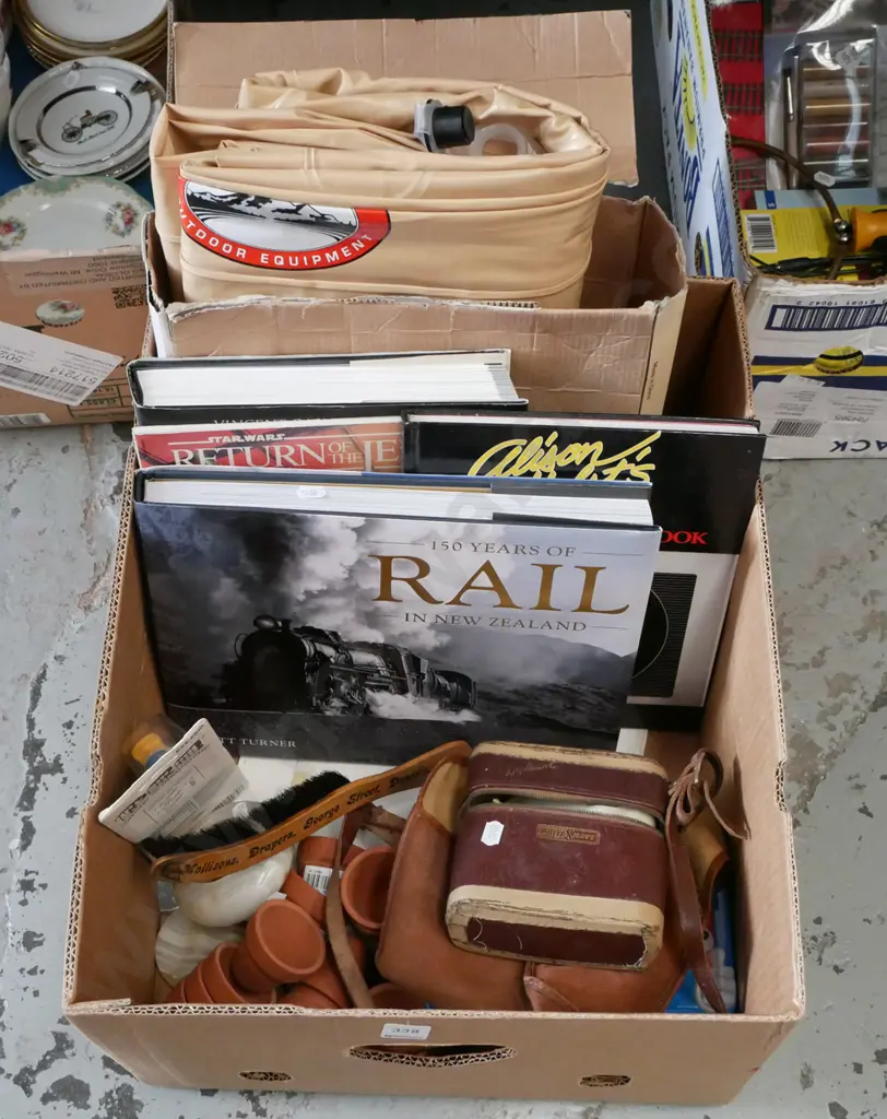 box; air bed, books, tiny terracotta planters etc Image 1++