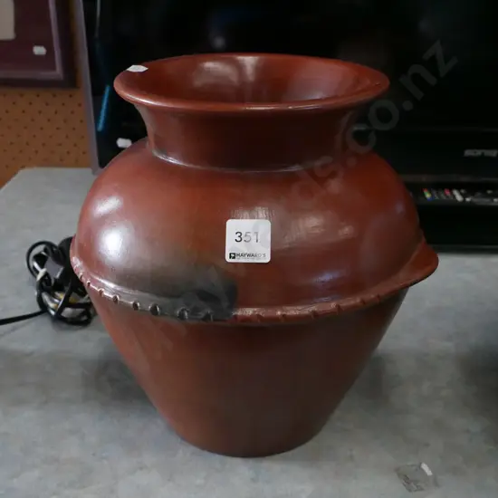 terracotta vase H260