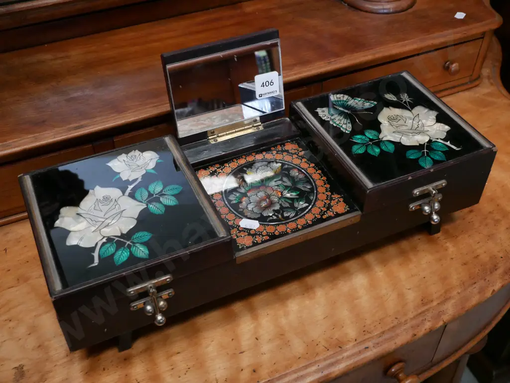 wood, glass and mother of pearl jewellery box L420 Image 1++