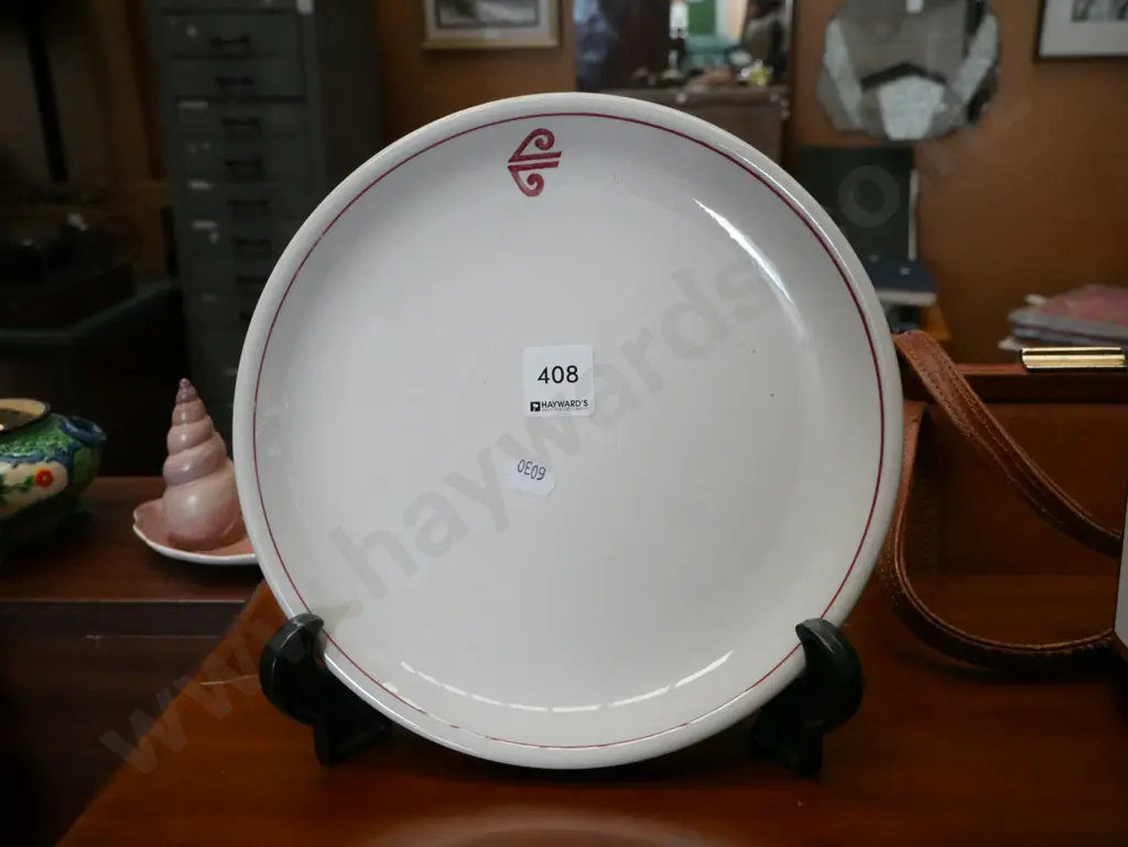 Crown Lynn AirNZ plate Image 1++
