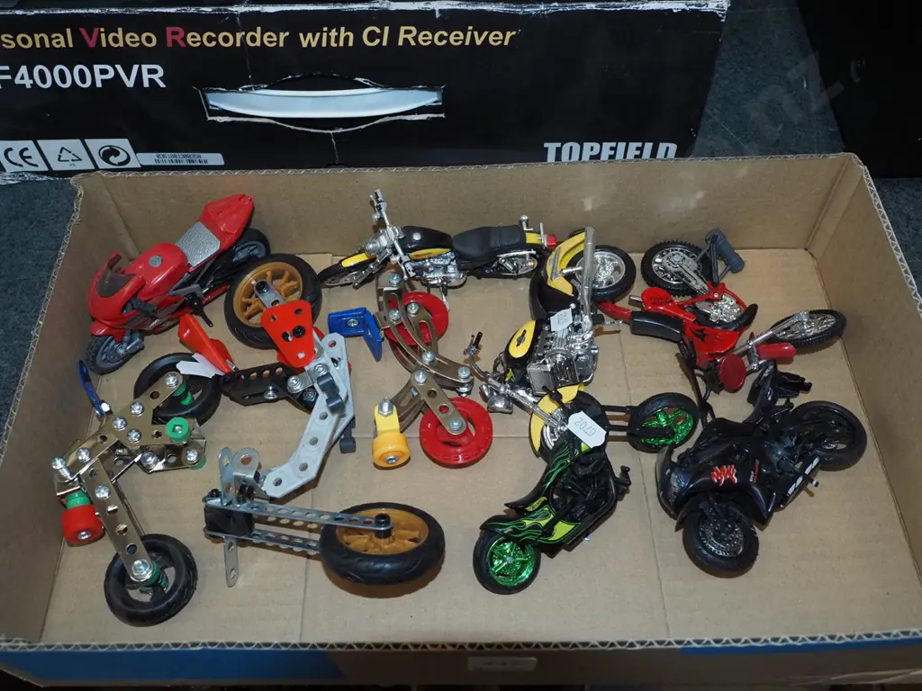 toy model motorcycles Image 1++