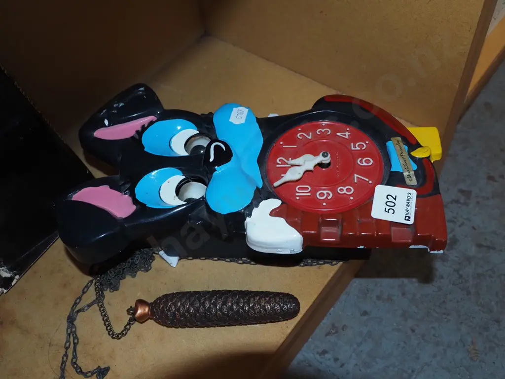 plastic Walt Disney wall clock Image 1++