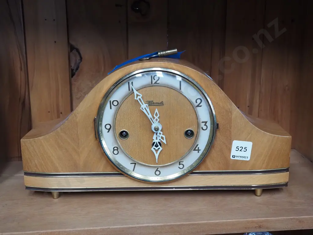 mid century mantle clock Image 1++