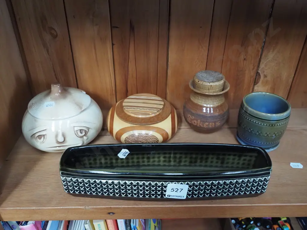 Sylvac vase, Sovereign Ware lidded canister etc Image 1++