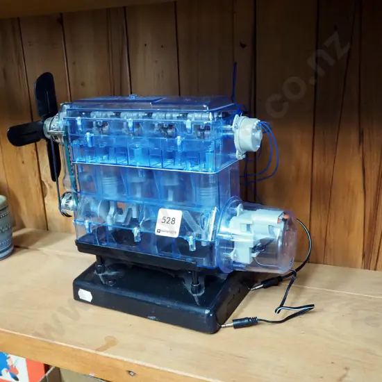 plastic 4 cyclinder engine L310