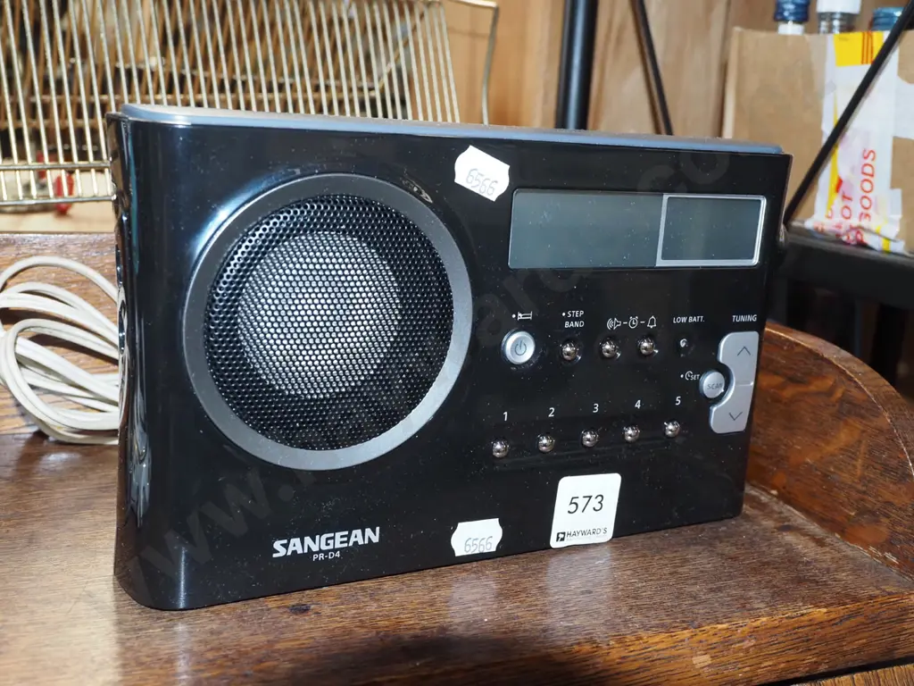 Sangean digital radio Image 1++