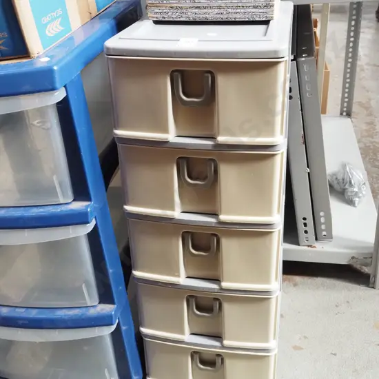 6 drawer plastic storage chest