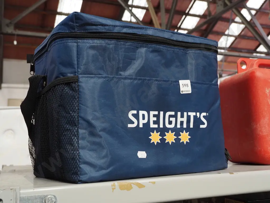 Speight's chilly bag Image 1++