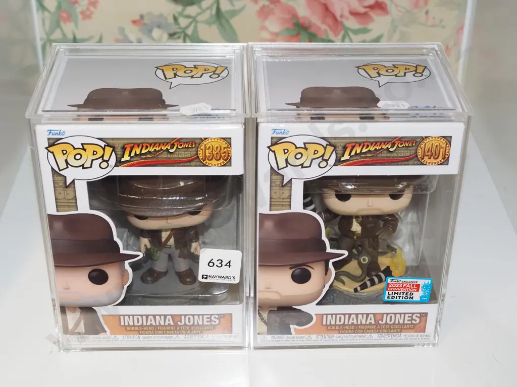 2x Pop Indiana Jones figurines  Image 1++