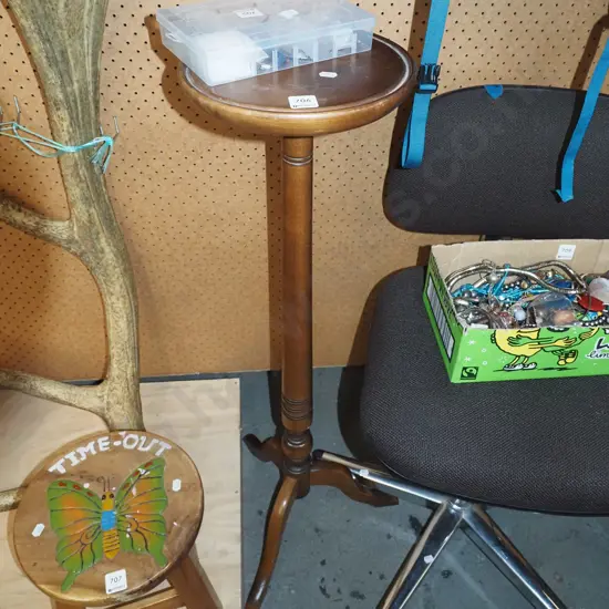 mahogany jardiniere stand H970