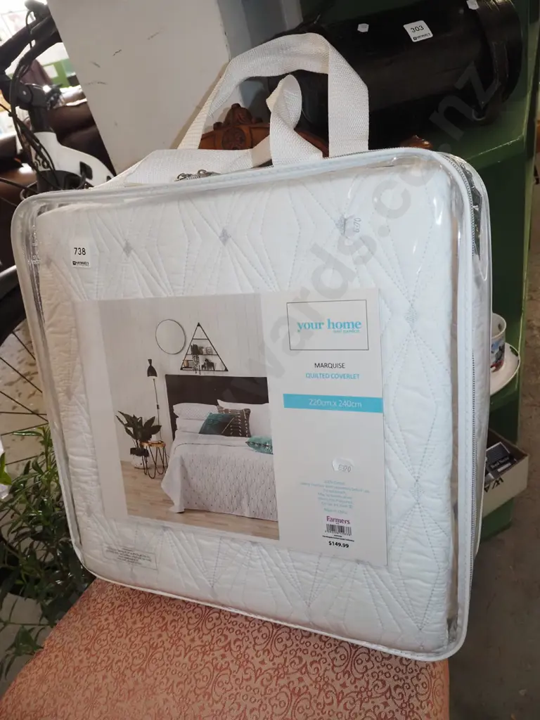 as new bed cover Image 1++